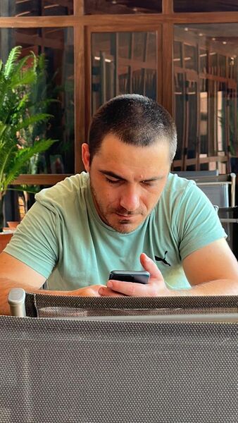  ,   Hayk, 36 ,   ,   , c 