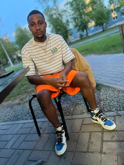  ,   Mario, 29 ,   ,   