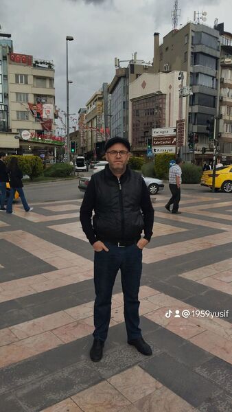  ,   Axmed, 40 ,   ,   