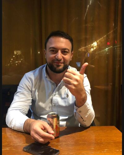  ,   Ruslan, 39 ,   ,   
