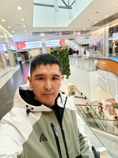  ,   Ahrorbek, 37 ,     , c 