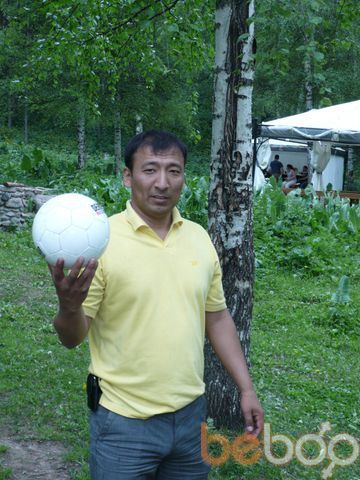  ,   Zhan, 42 ,  