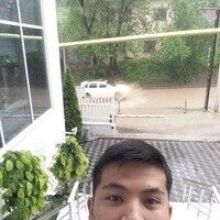  ,   Kadirbek, 33 ,   