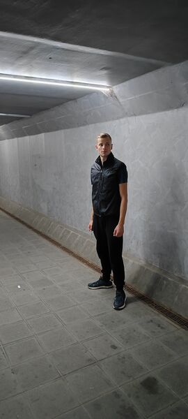  ,   Nikita, 22 ,   ,   
