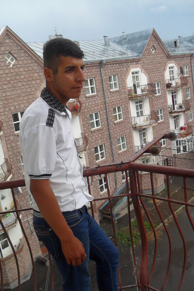  ,   Hovo, 31 ,   