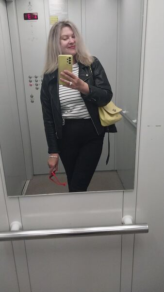  ,   Irina, 41 ,   ,   , c 