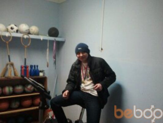  1942695  Bogdan, 33 ,    