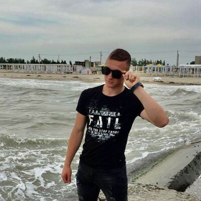  ,   Kolya, 21 ,   ,   