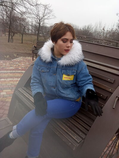  ,   Inna, 24 ,     , c 