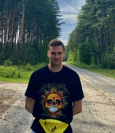 ,   Volk, 24 ,  