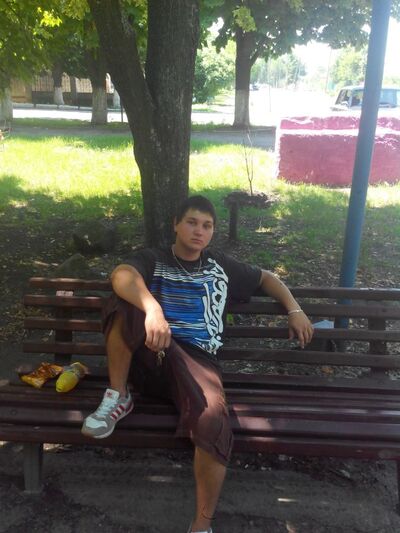  ,   Stas, 32 ,   