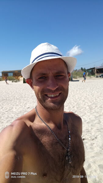  ,   Alexmoren, 33 ,   ,   