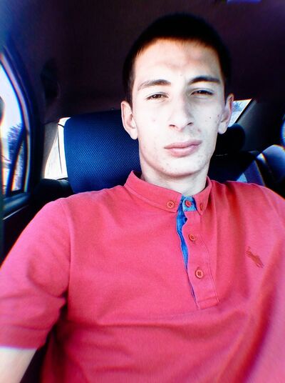  ,   Ilya, 22 ,   ,   , c , 