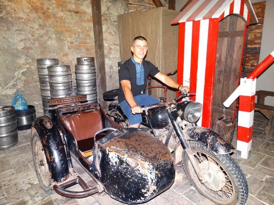  ,   Vladimir, 36 ,   