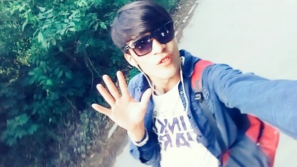  ,   Amirbek, 30 ,   ,   , c , 