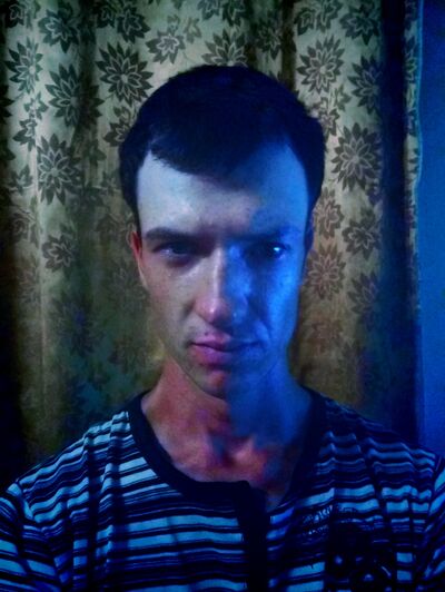  ,   Mikhail, 20 ,   ,   