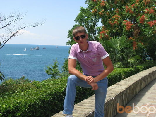  ,   Maxim, 41 ,   ,   , c 