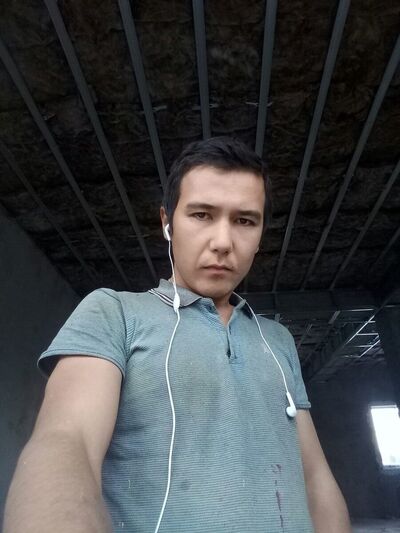  -,   Ali, 32 ,   ,   , c 