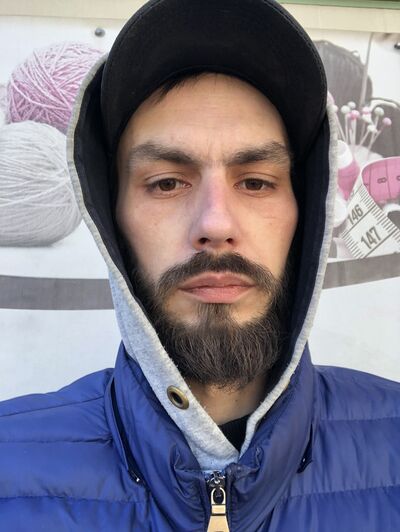  ,   Tommy, 33 ,   ,   , c , 
