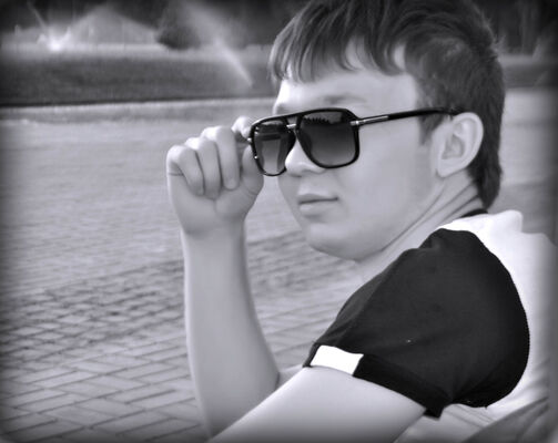  ,   Polat, 33 ,     , c 