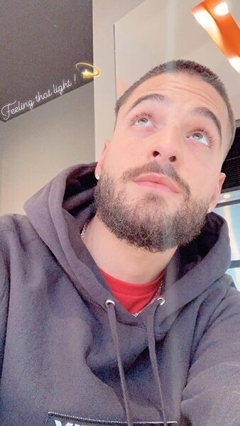  ,   Leo, 35 ,   ,   