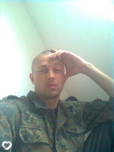  ,   Ilya, 41 ,   ,   , c , 