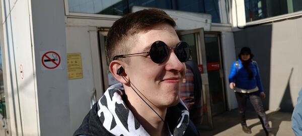 ,   Petr, 22 ,   ,   , c 