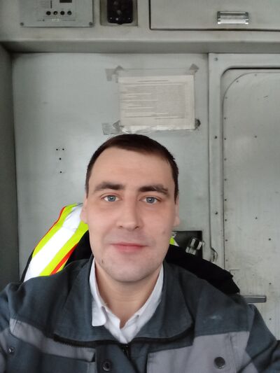  ,   Vladimir, 37 ,   ,   
