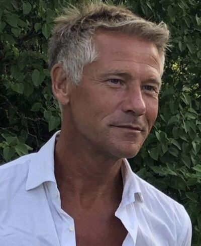  ,   , 52 ,   ,   