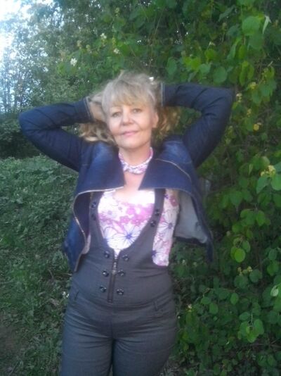  ,   Leja, 56 ,  