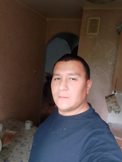  ,   Fedya, 37 ,   ,   