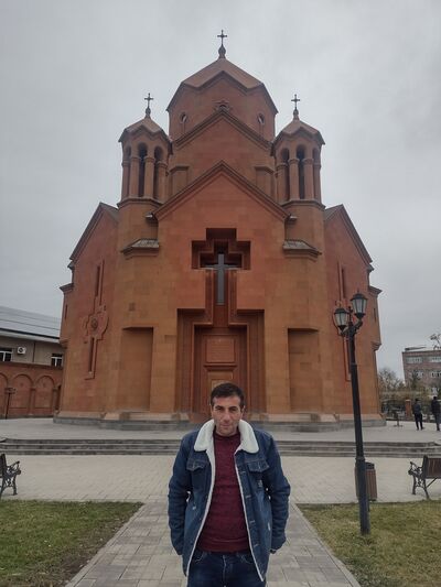  ,   Artur, 35 ,   ,   