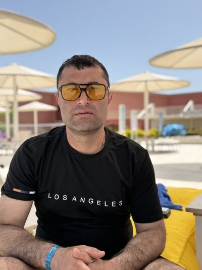  ,   Manvel, 39 ,   ,   