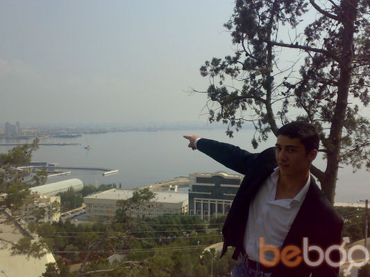  ,   Elnur, 31 ,   