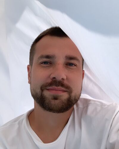  ,   , 33 ,   c 