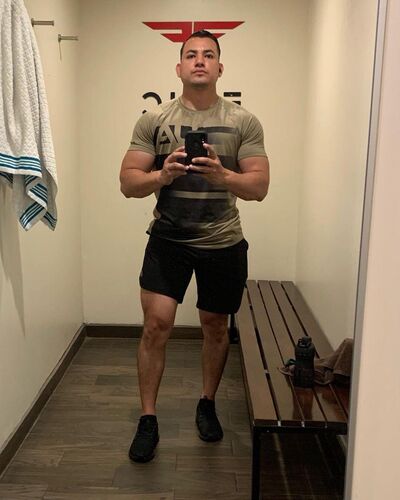  ,   Kennick, 46 ,   ,   , c 