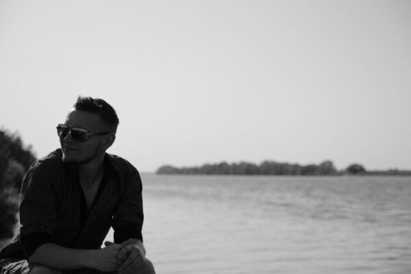  ,   Artem, 38 ,   