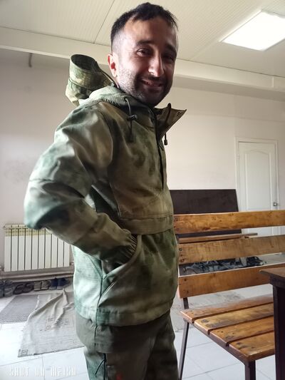  ,   Gagik, 57 ,   ,   