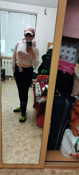  ,   Lana, 40 ,   ,   , c , 