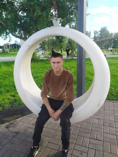  ,   Nikita, 29 ,   ,   