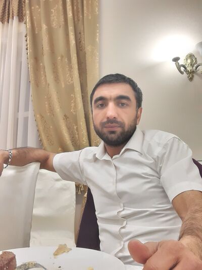  ,   Emil, 33 ,   ,   
