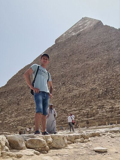  ,   Sergiu, 37 ,   ,   