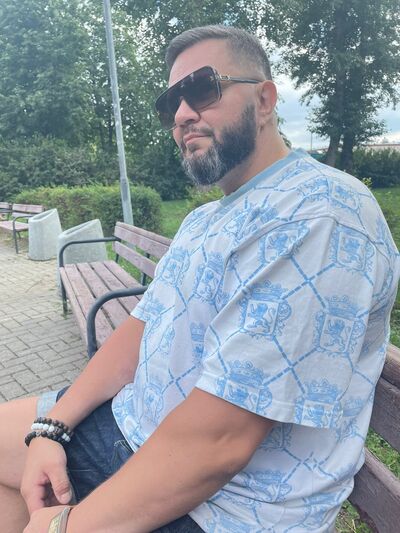  ,   Jony, 42 ,   ,   , c , 