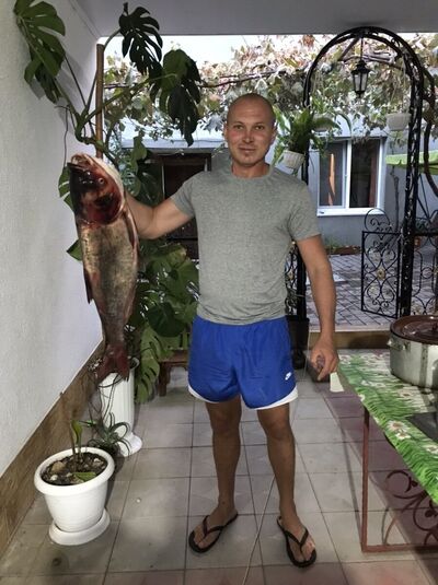  ,   Igor, 42 ,   ,   , c 