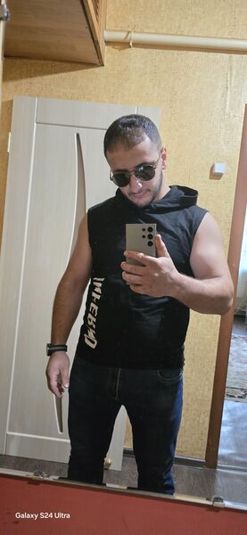 ,   Albert, 26 ,   ,   
