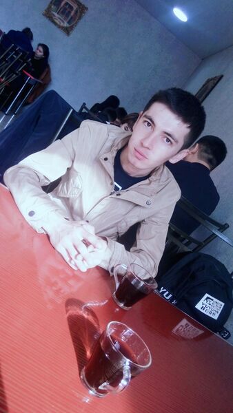  ,   Bek, 27 ,   ,   