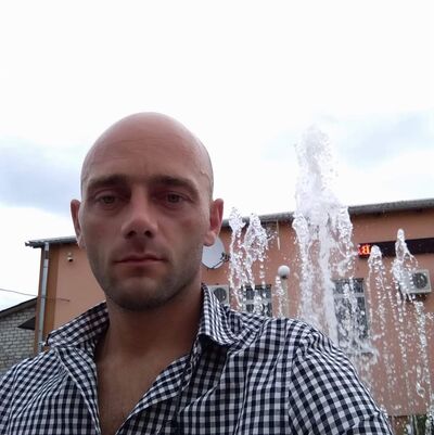  ,   Igor, 34 ,   ,   