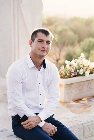  ,   Granici, 37 ,     , c 