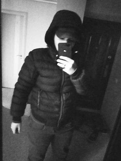  ,   Ravil, 25 ,  