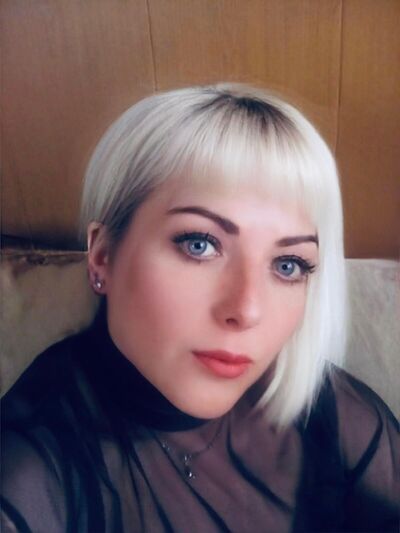  ,   Inessa, 46 ,   c 